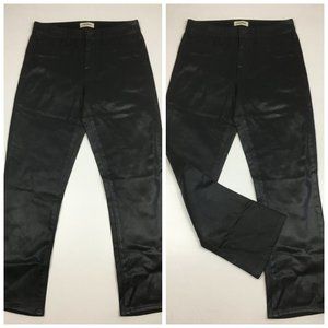 NWOT L'AGENCE Logo Hardware Black Noir Coated Faux Pockets Cropped Jeans